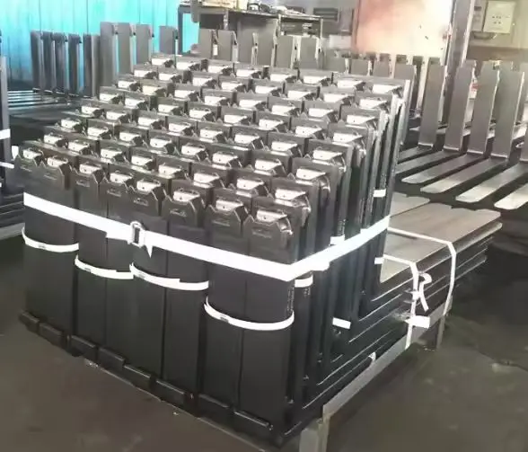 New Design Mini Compact Loader Attachments Customized Lifting Fork Pallet Forks for Handling