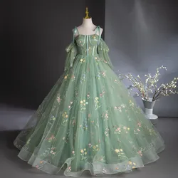 Spaghetti Strap Green Quinceanera Dresses 2026 strapless High-end Elegant Green Floral Dress Ball Gown Party Dresses Customized