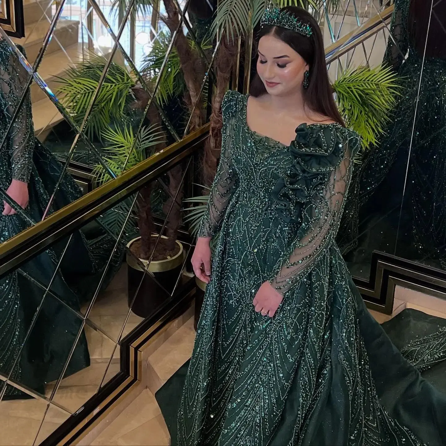

Saudi Arabia Green Beaded Evening Dresses With Overskirt Customized Ruffles Long Sleeve Engagement Dress Prom Party Gowns Robe