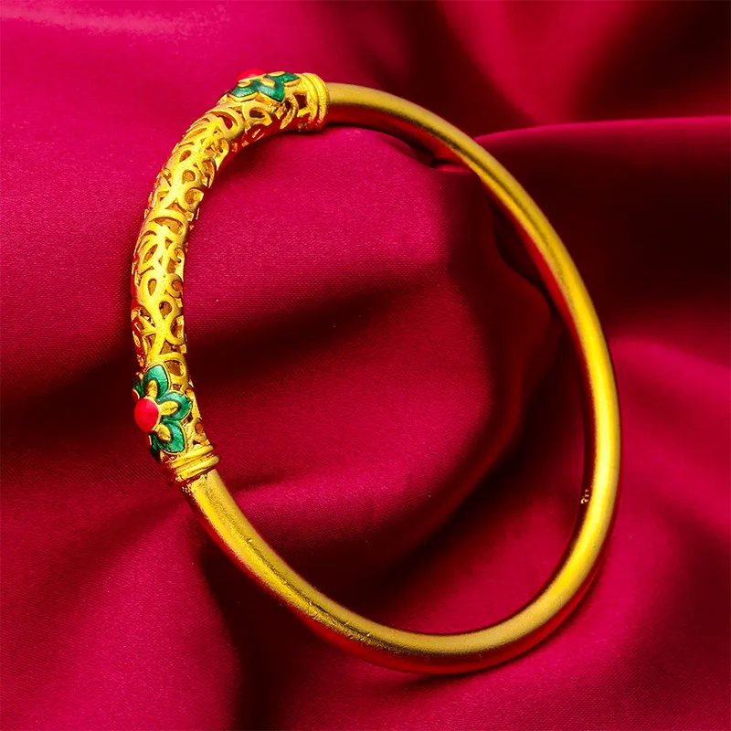 24K Gold Closed Flower Bracelet AU999 Soft gold, three-dimensional petals surround the bracelet, blooming elegantly