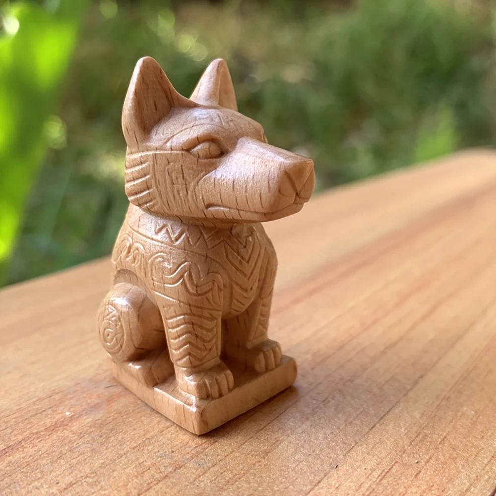 1Pc 1.8 Inch Solid Wood Hand-Carved Wolf Statue Ornament, Animal Theme, Suitable for Housewarming Gifts, Christmas Decorations, Creative Desktop Decorations, Bedroom, Office Decoration, Party Decoration, Men's Gift