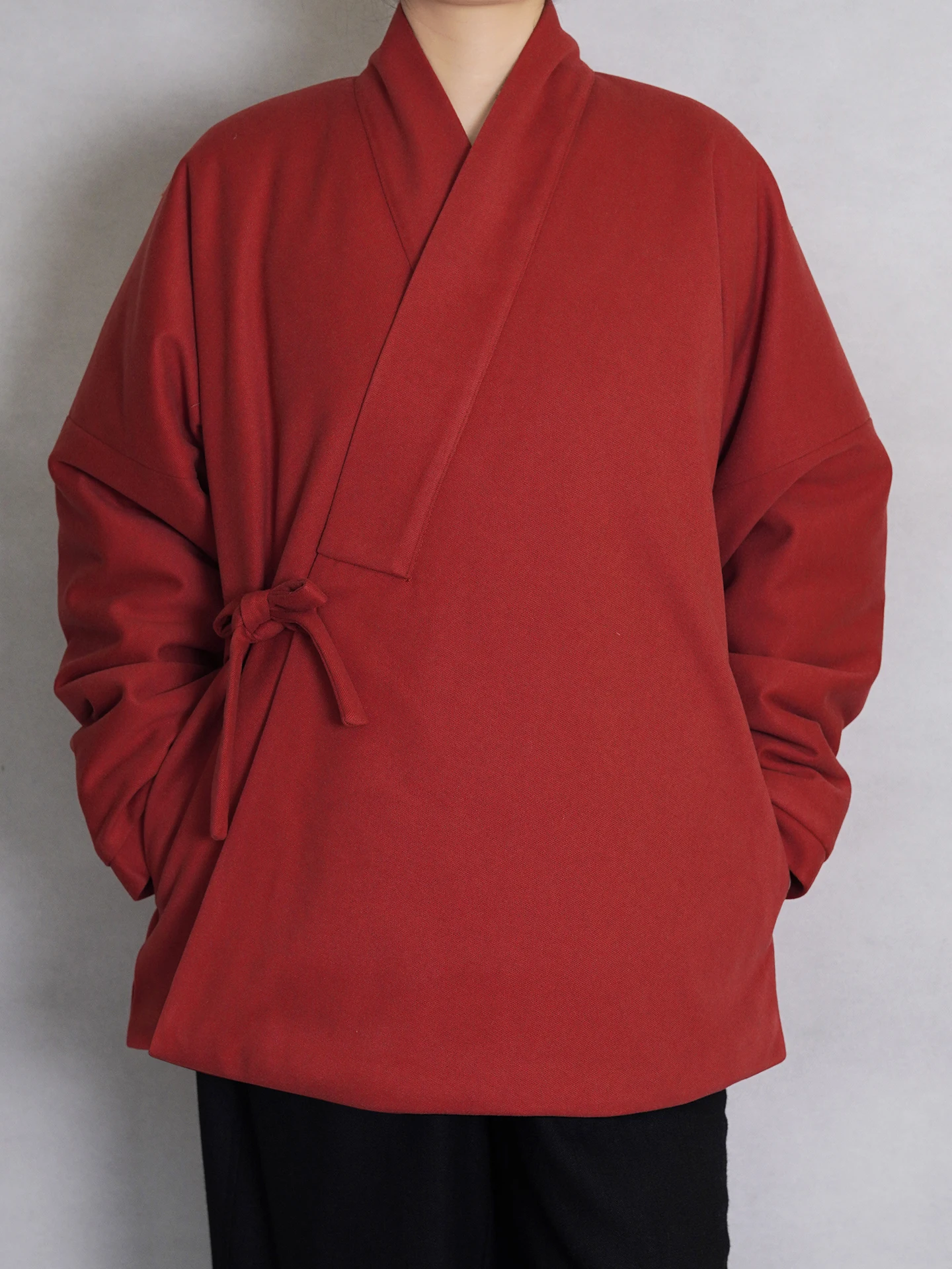 

Warm Ming Dynas Sle Tang Suit with Interloing Bow Design Double Layer Cotton Winter Coat for Men And Women