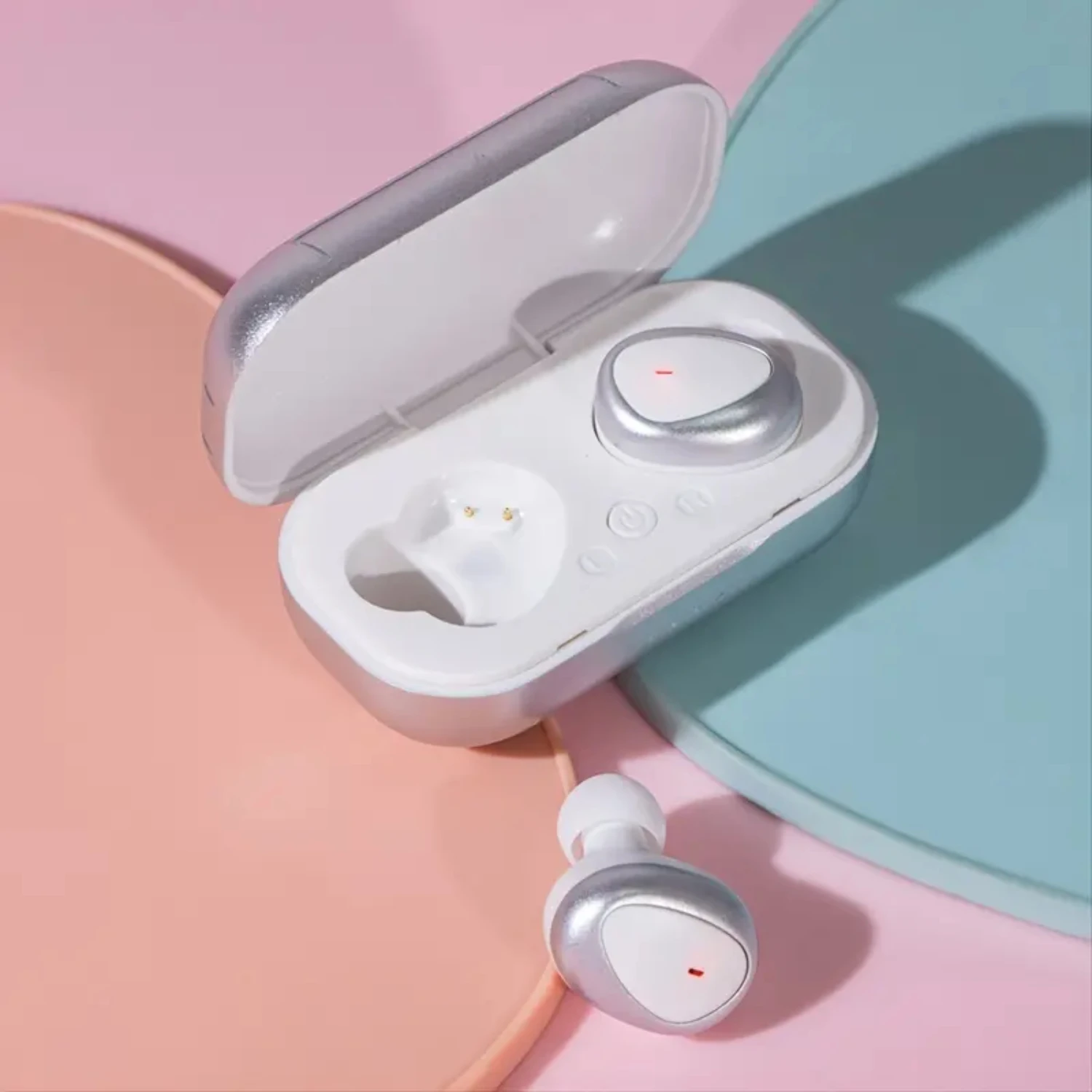 1pc TWS ヘッドフォン、強力な低音を備えたインイヤーワイヤレスイヤホン