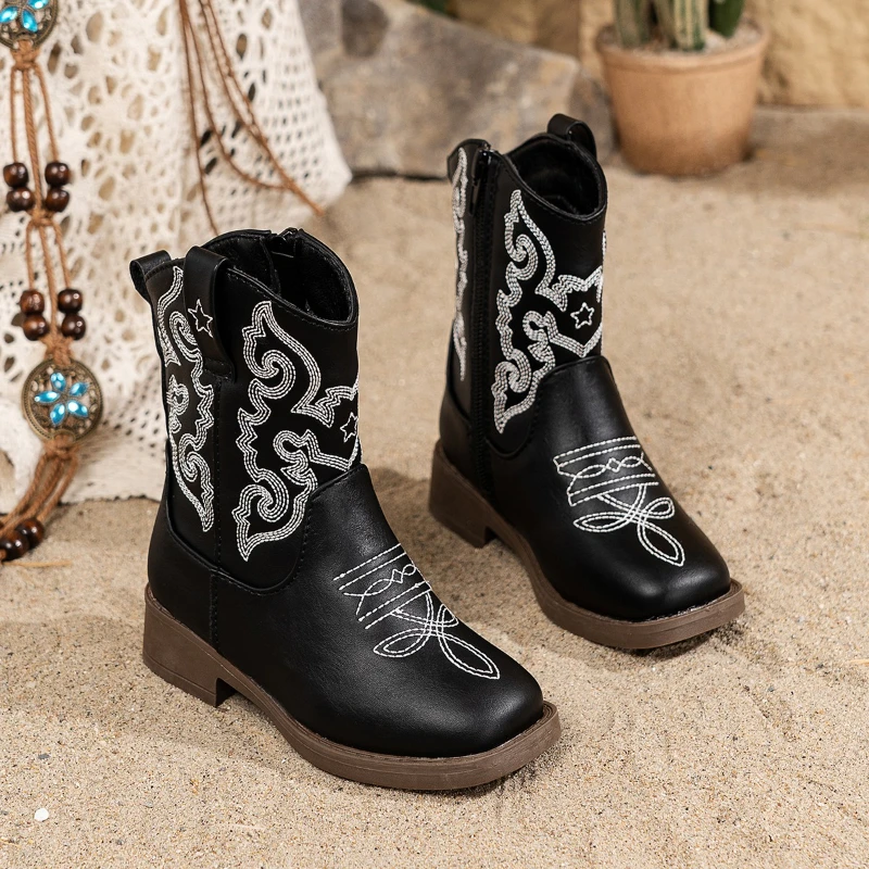 

Children Mid Length Boots Western Cowboy Embroidery Style2025 Winter New Girls Fashion Vintage Kids Leather Boots Elegant Soft