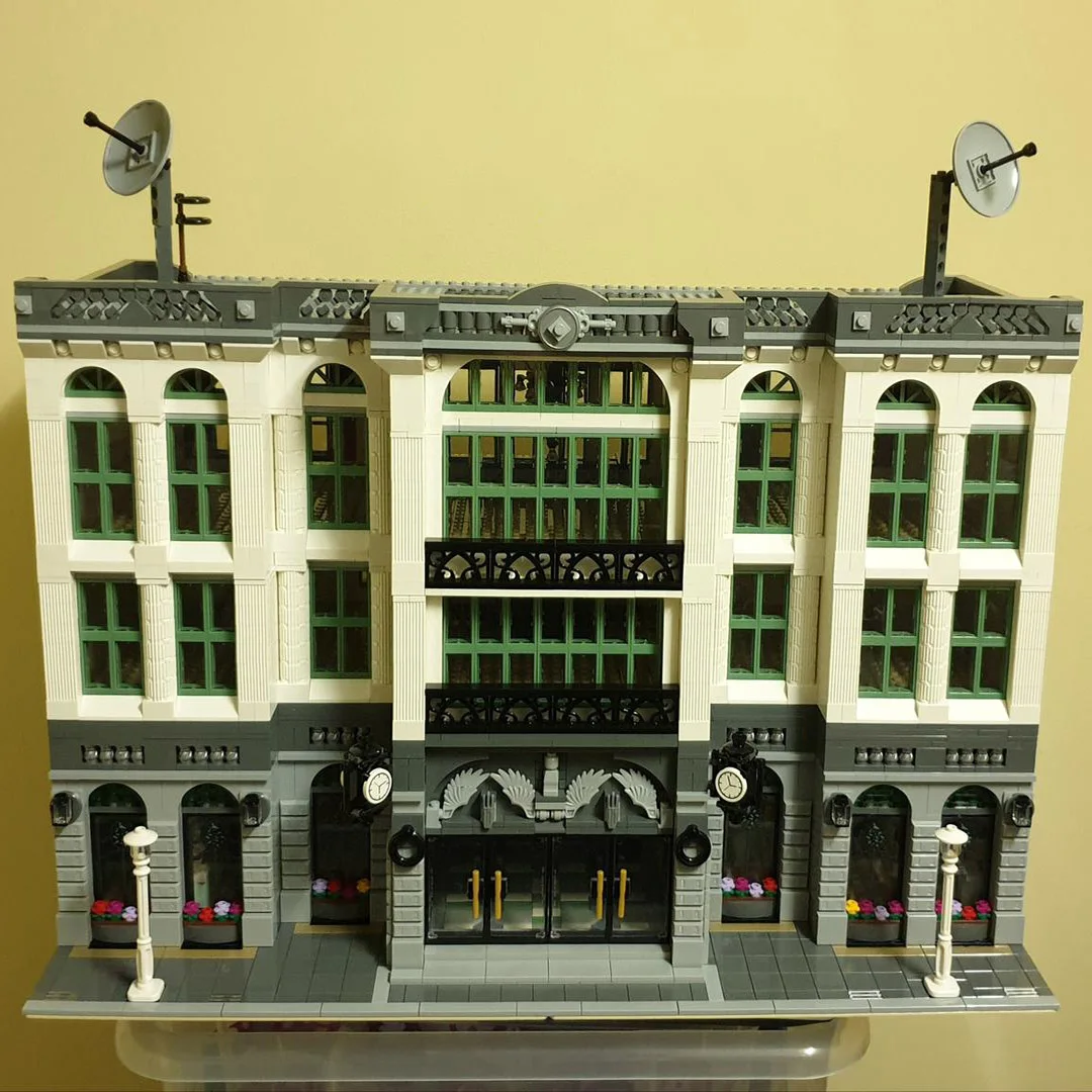 3877Pcs MOC City Modular Buildings Brick Bank Downtown Compatible 10251 Street View Architecture Model Kids Birthday Gifts Toys