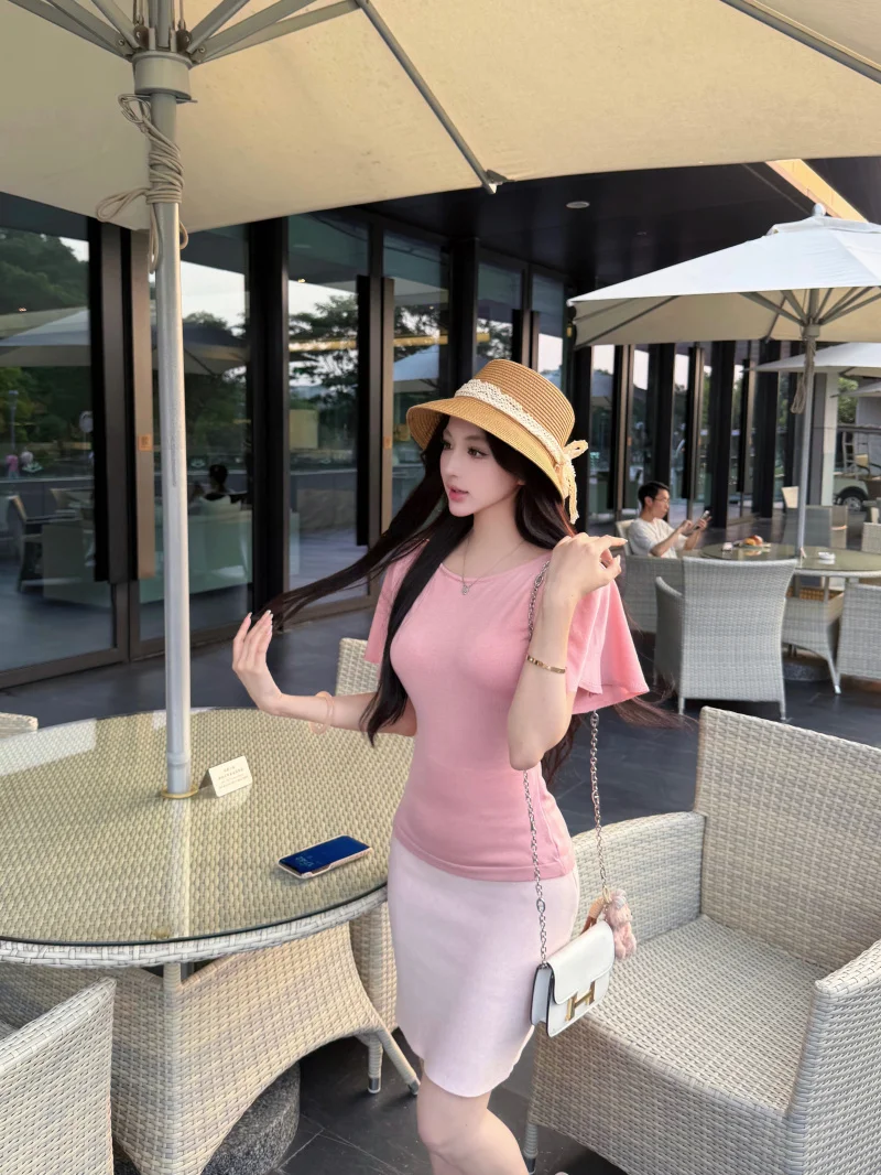 

Soft Wind Knitted Short Sleeve T-Shirt And Skirt Two-Piece Set for Women Summer Casual Commute Style High Waist Fit