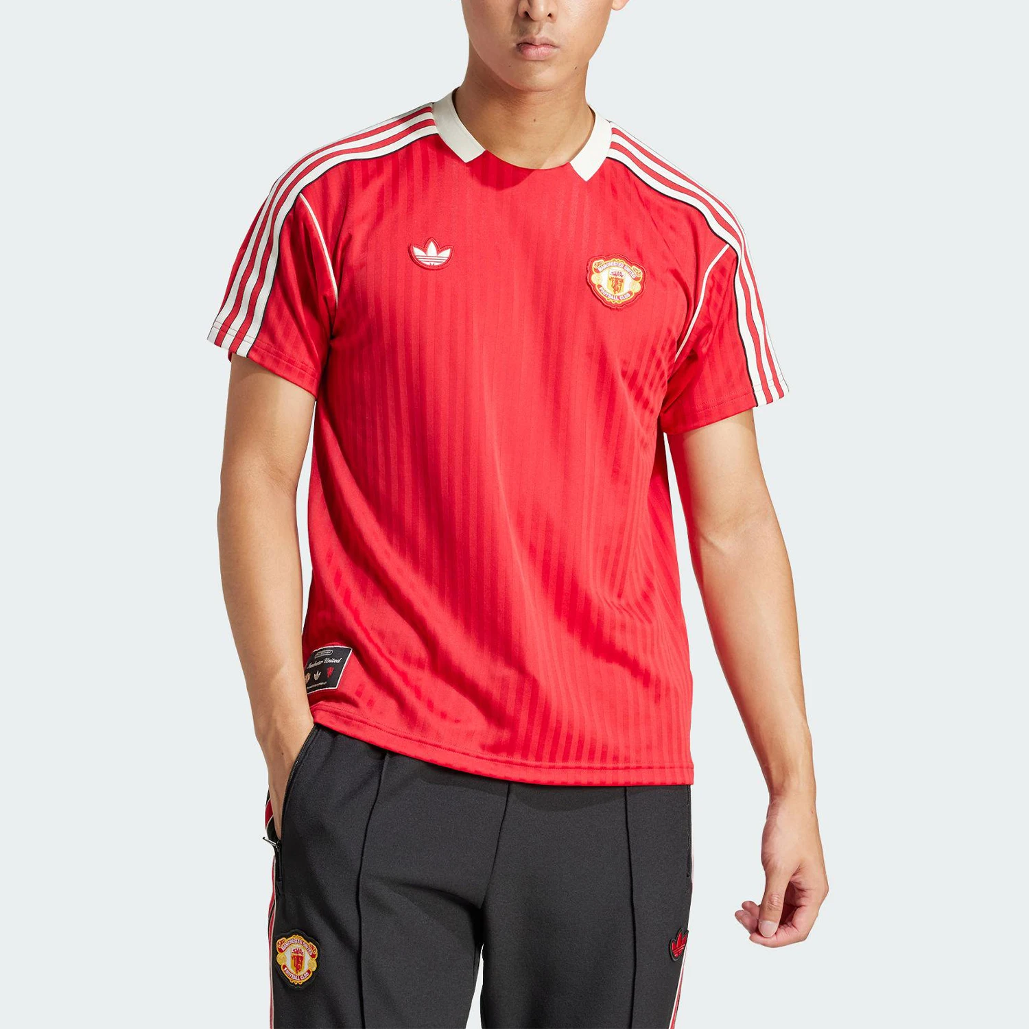 

Adidas genuine genuine Three Stripes Men's Football Training Breathable Short Sleeve JF0386