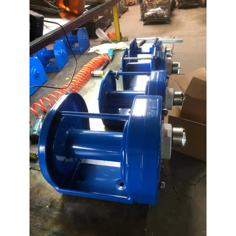 Hot-Sales 0.5Ton 1Ton Portable Hand Operated Manual Self-Locking Lifting Winch