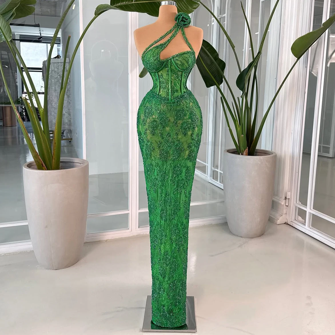 Neck Strap Evening Gown With Green Lace Embroidered Flower Beaded Mermaid Dress Prom Dresses Customizable