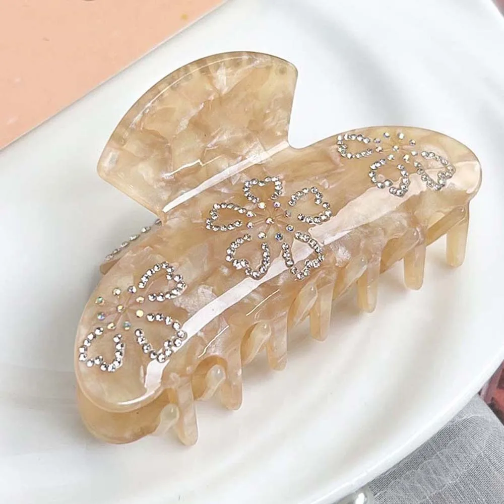 

Iridescent Rhinestone-inlay Hair Claw Korean Style Flower Women Shark Clip Waterproof Contrast Color Acrylic Hair Claw Girls