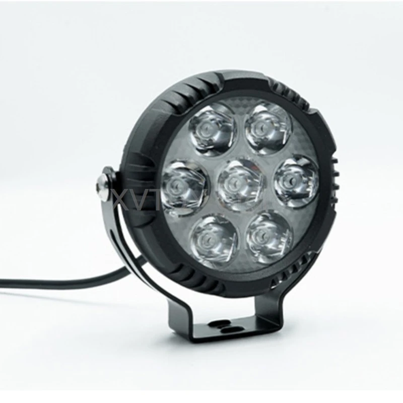 

7 светодиодных прожекторов 60 Вт 3500LM Вспомогательные фонари IP68 Водонепроницаемая противотуманная фара 2-цветная лампа для аксессуаров для мотоциклов Внедорожная езда