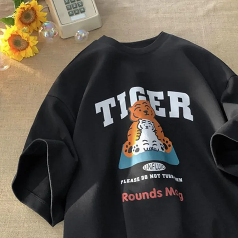 Pure Cotton Tiger Printed T-shirt with Short Sleeves Men and Women Summer Loose and Versatile Couple Half Sleeved Oversized Top