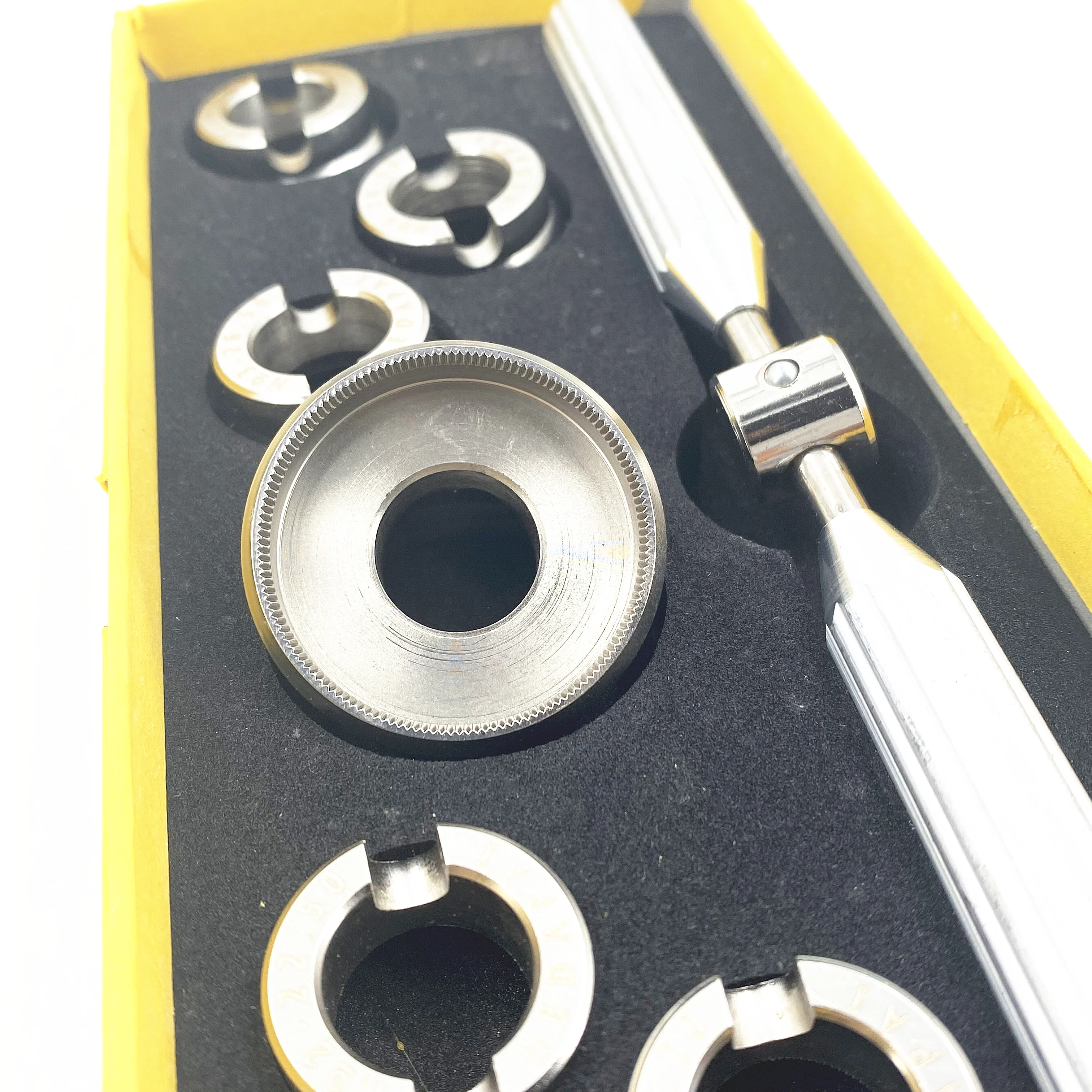 الجملة 5537 فتاحة القضية مع سبعة يموت للماء ووتش الغطاء الخلفي إزالة المسمار وجع لأدوات إصلاح RLX