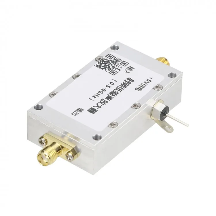 Amplificatore ricevitore amplificatore a basso rumore da 0,5-6 GHz C-Band LNA Miglioramento della sensibilità 35DB Tipico