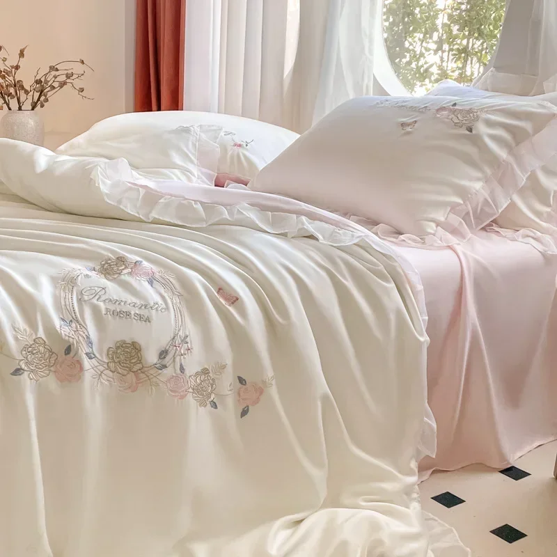 Summer Ice Silky Embroidery Bedding Sets Skin Friendly Bedclothes with Lace Sleeping Naked Comforter Cover Sets for Home Dorm