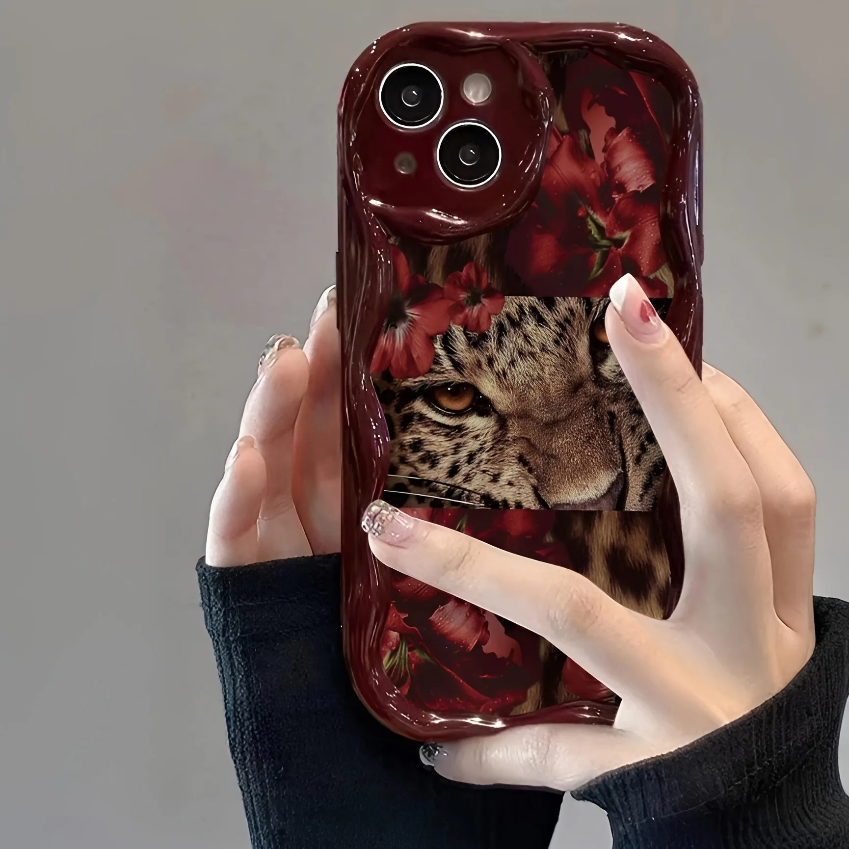 Phone Case For iPhone 17 16 15 14 13 12 11 Pro Max 15 16 Plus Spicy Girl Leopard Floral Pattern Burgundy Wavy Frame Soft Cover
