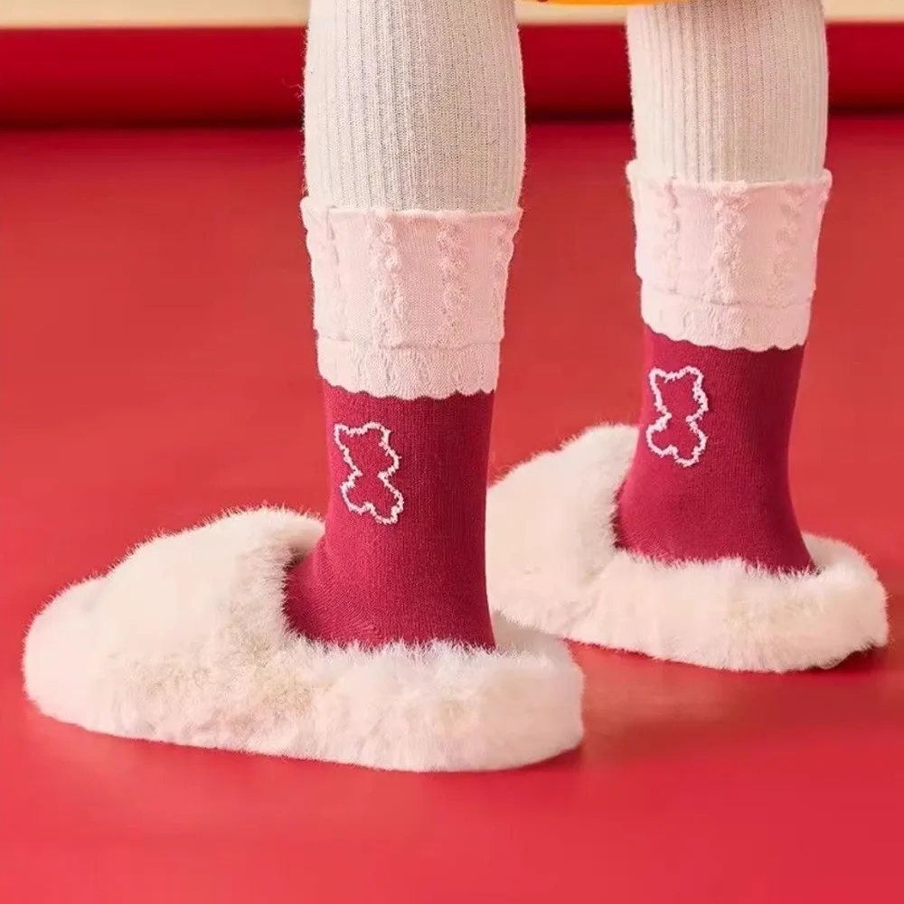 Sweet Red Color Mid Calf Socks Lace Trim Soft Cotton Cartoon Pattern Socks Sweet Design Knee High Length Girls Socks For Girls