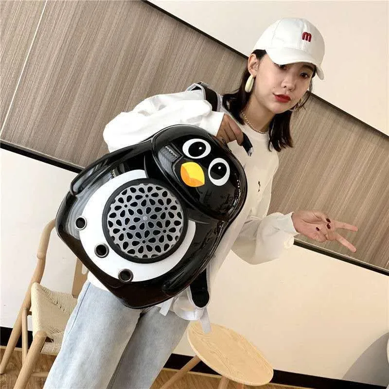 Pet bag cat bag space capsule breathable outdoor portable backpack dog bag backpack large cartoon cat backpack