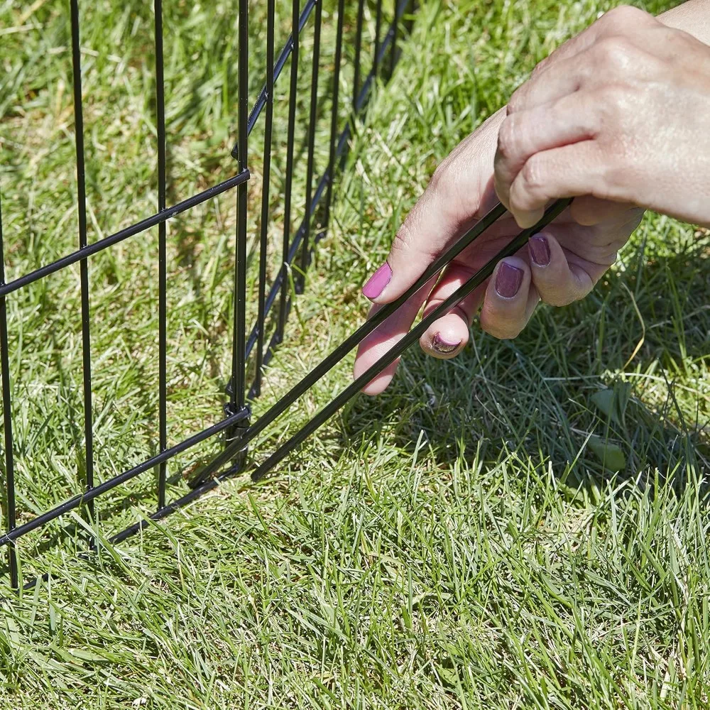 قلم تمرين معدني قابل للطي للكلاب من ميدويست هومز - منطقة لعب داخلية/خارجية، بدون باب، يوفر مساحة لعب 16 قدم مربعة