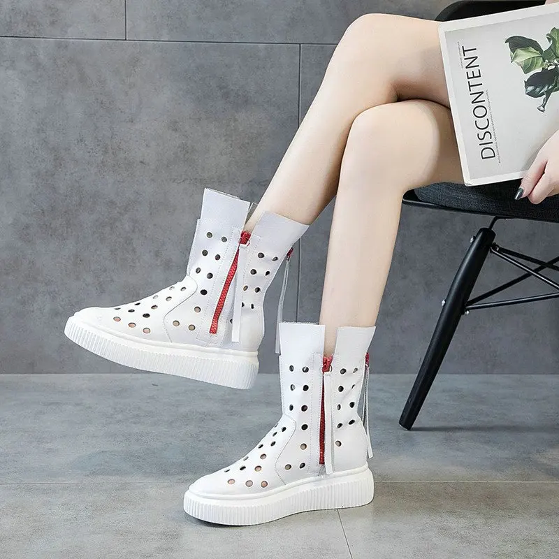 2025 حار بيع الصيف أحذية منصة جديدة المرأة جلد البقر أحذية مثقبة الأحذية الباردة شرابة الأحذية المد