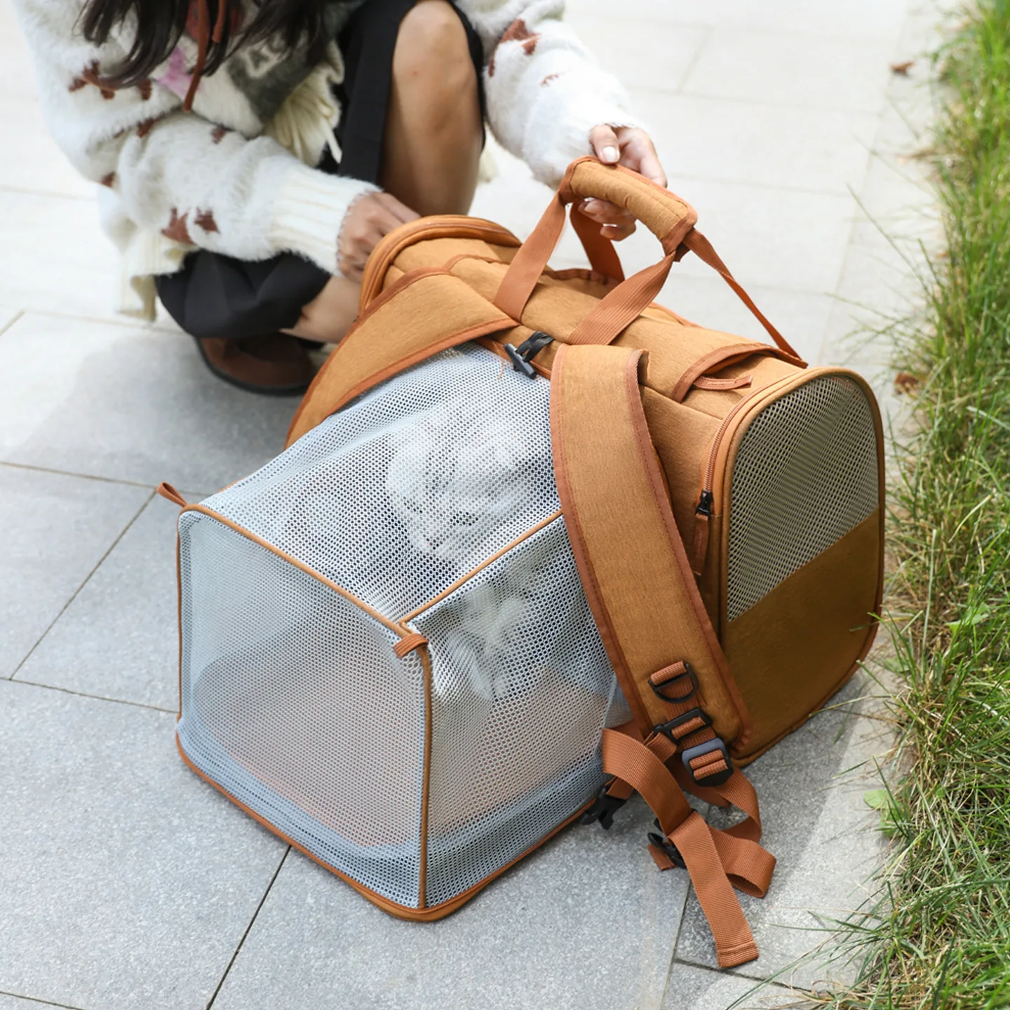 Mochila de transporte para gatos expandible, doble y transpirable - imagen 4