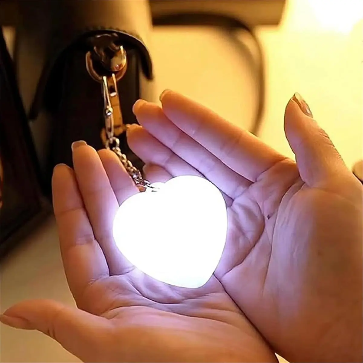 B17BBG Love Wallet Touch Sensing Light, Purse Light, Mini Handbag Purse Lamp,Rechargeable Mini Flashlight for Handbags