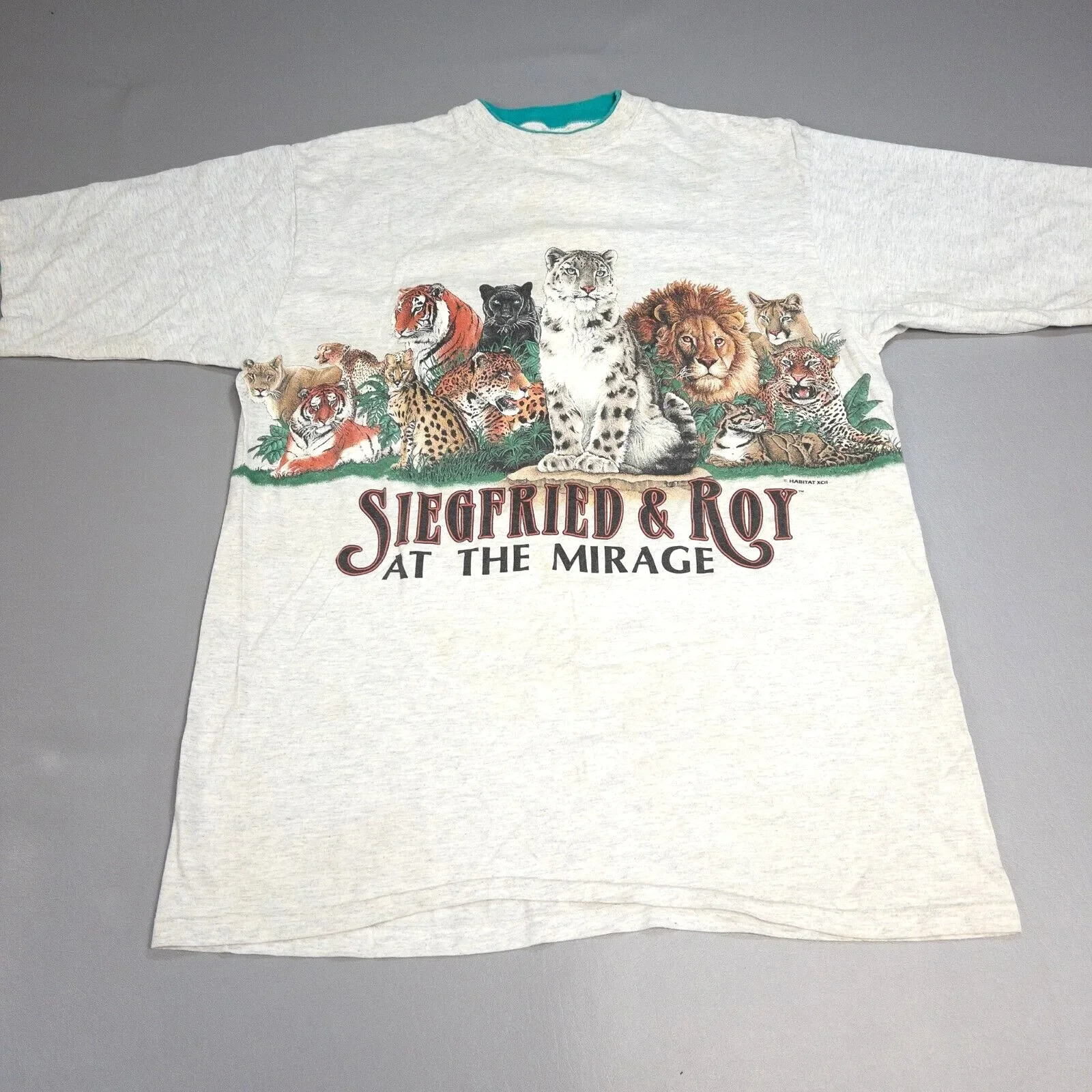 تي شيرت كلاسيكي من التسعينيات Siegfried Roy At The Mirage للبالغين 2XL تي شيرت أسد النمر