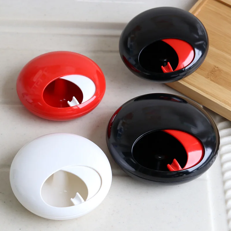 

Office Rotating Ashtray Melamine Desktop Round Ashtray Smokeless Windproof Ash Tray with Sliding Lid Smoking Accessories