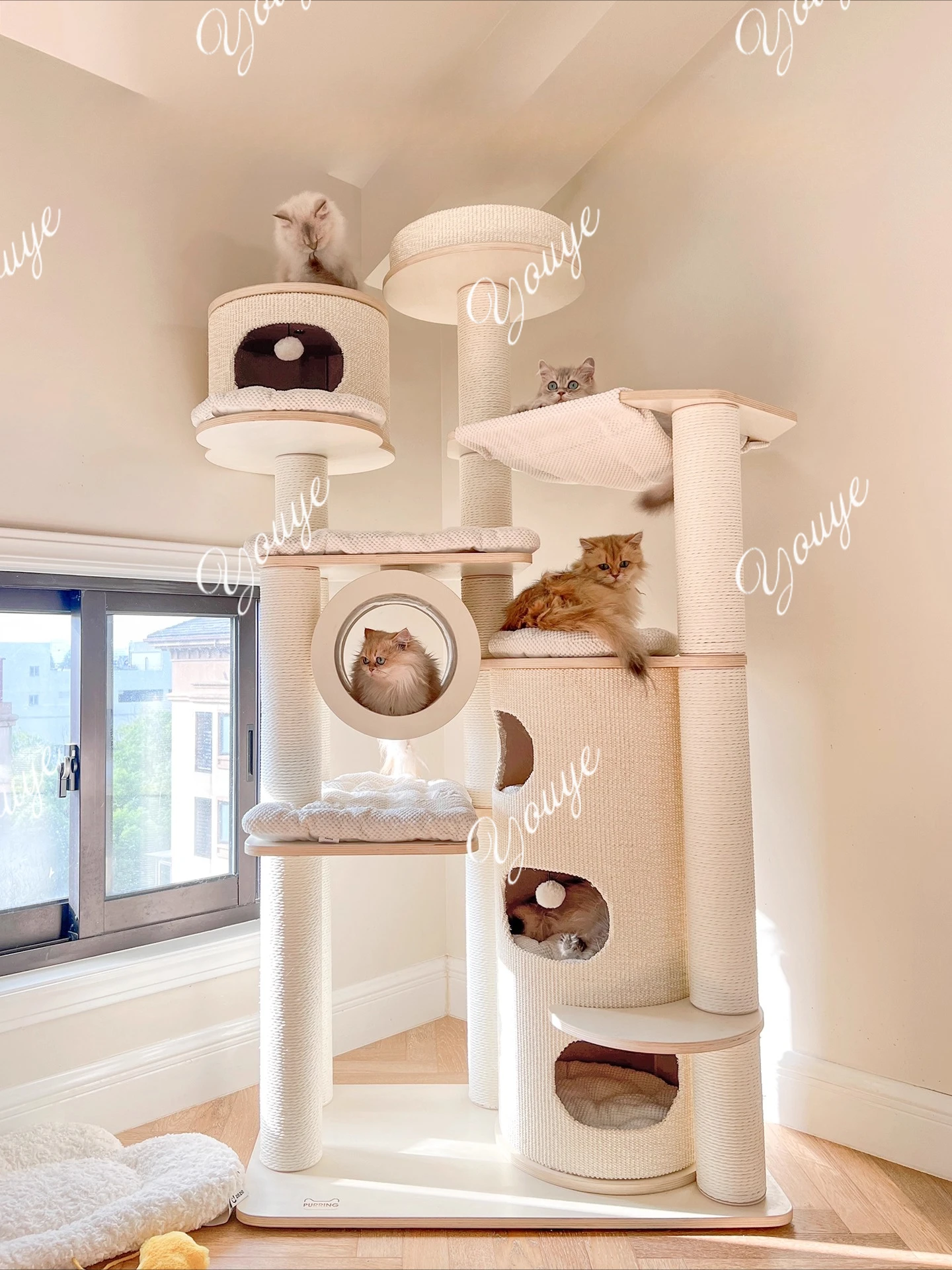 R Climbing frame cat nest tree integrated multi-layer solid wood barrel household big cat castle