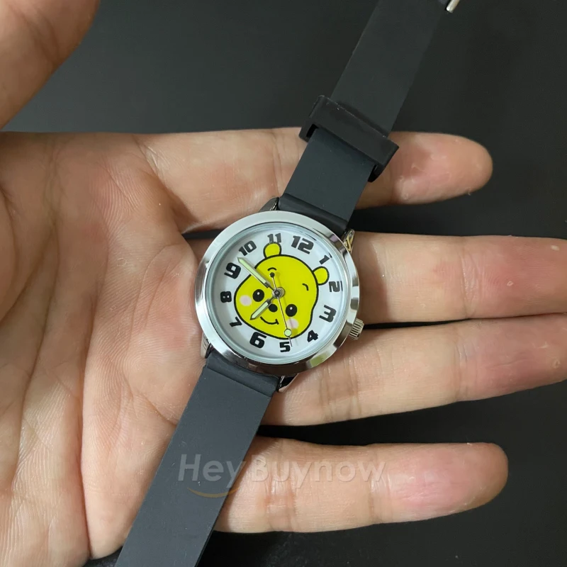 2023 neue Produkt Weiche Silikon 3D Cartoon Gelb Bär Kid Uhr Mode Rosa Quarz Leucht Sport Armbanduhr Geschenk Mädchen