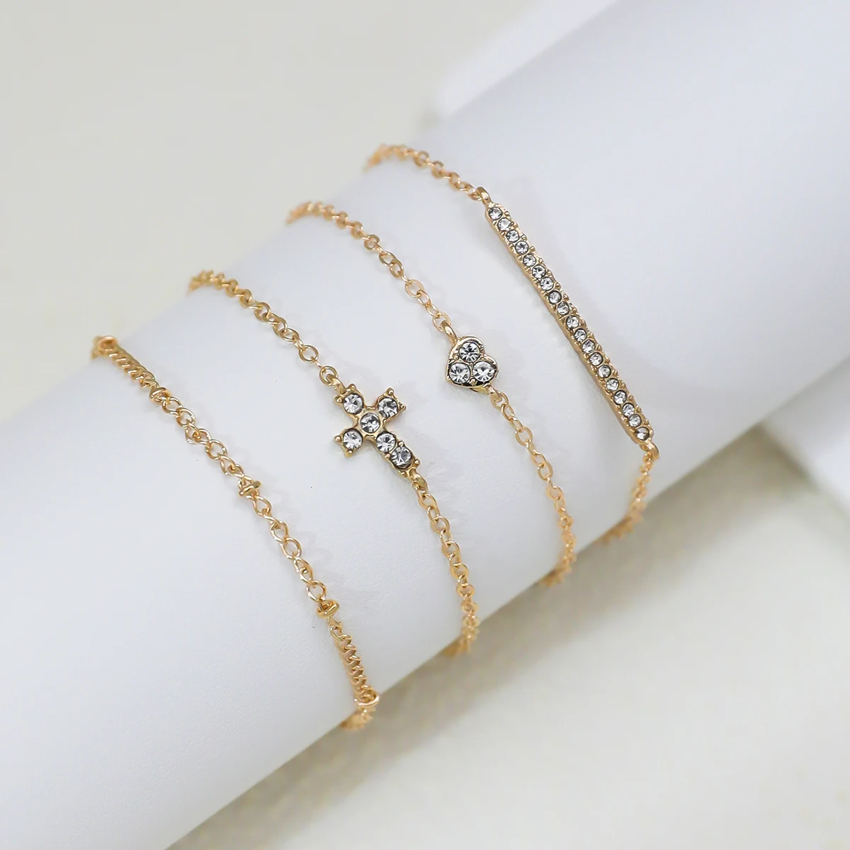 4pcs Fashionable Cubic Zirconia Cross & Heart Decor Multi-Layer Bracelet Set For Women, Birthday Party Jewelry, Best Gift