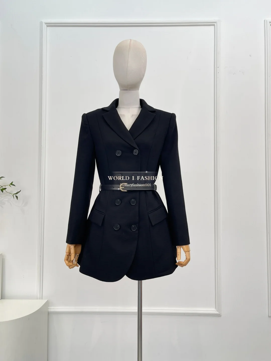 2025, nieuw ontwerp, zwarte reversjas met lange mouwen en tops