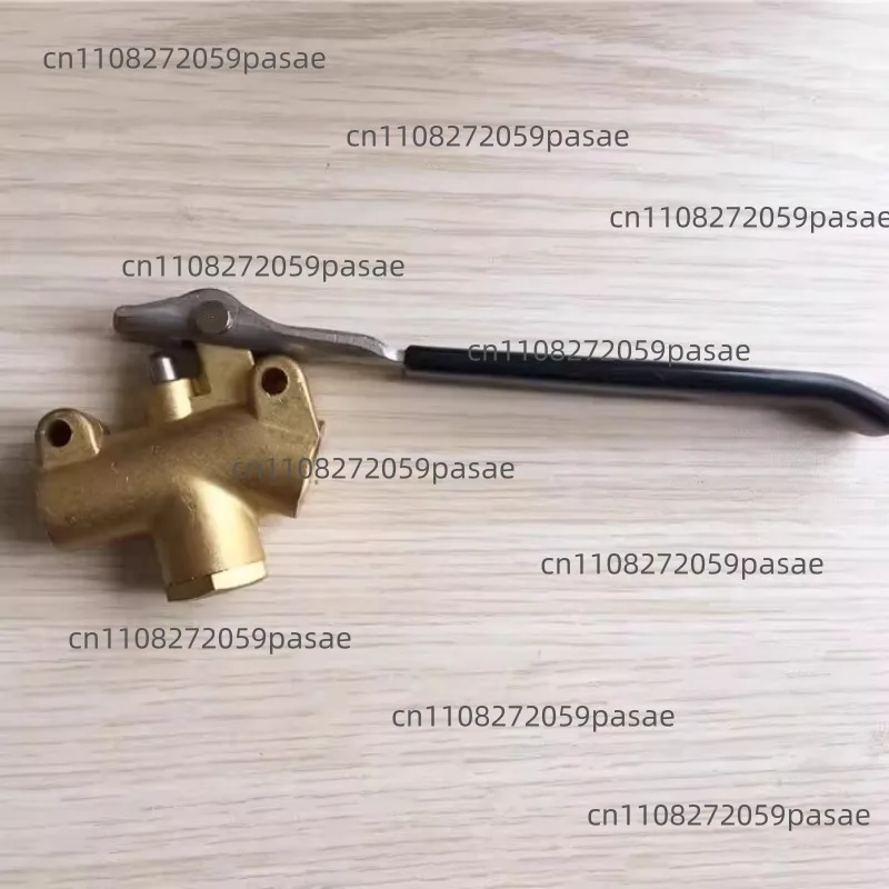 Carpet Cleaning Machine Parts: GM-3/5 Copper Valve, Small Steel Scraper, and Large Swivel Brush