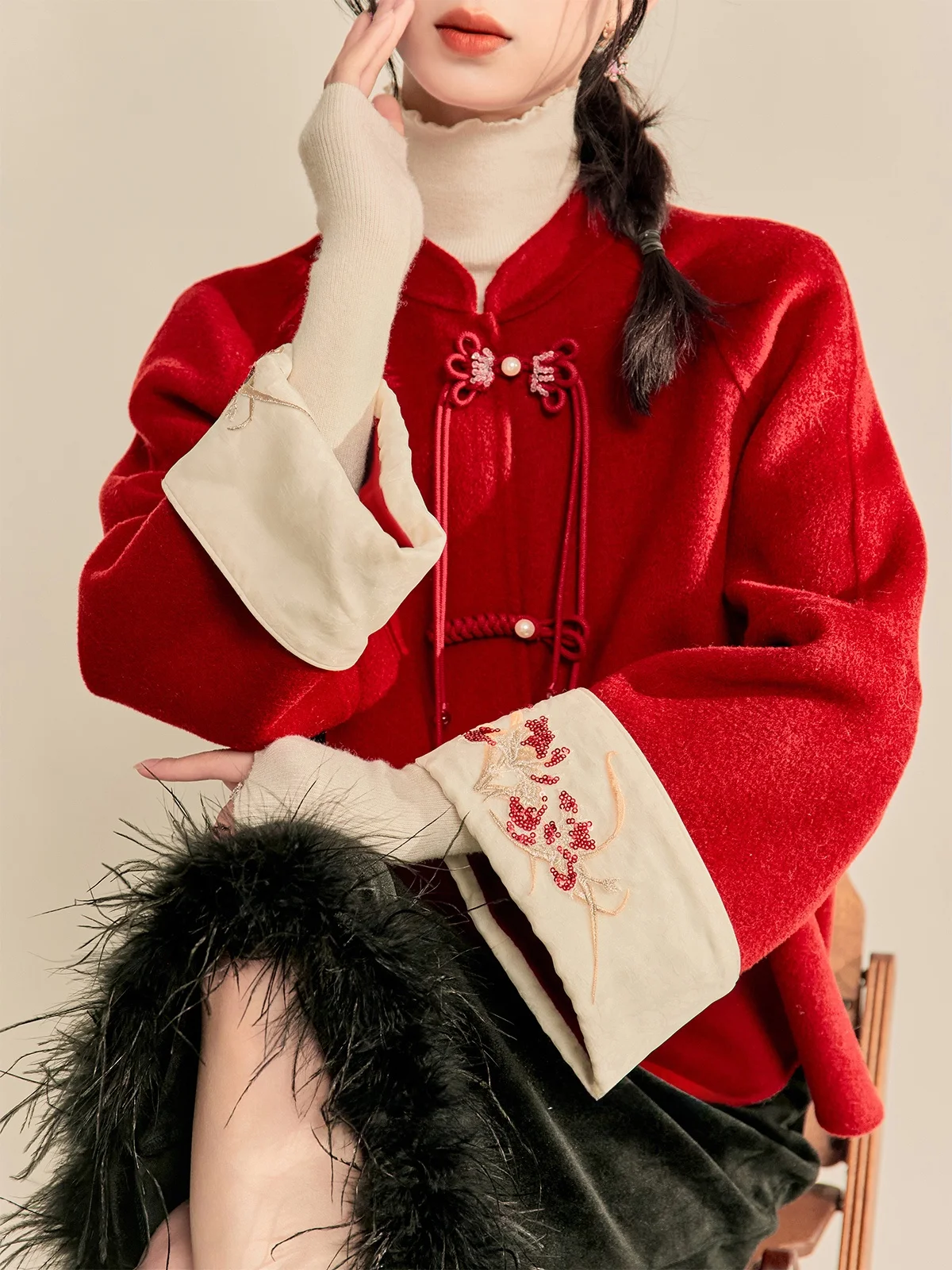 

Новогодний красный шерстяной тройник с воротником на пуговицах Традиционная китайская женская верхняя одежда свободного покроя Long Sve