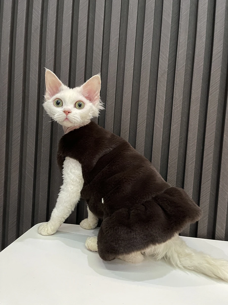 Winter Fleece Sweatshirt Vest for Sphynx Cat Warm Sweet Brown Dress for Kittens Soft Short Sleeves Thick Jacket for Devon Rex