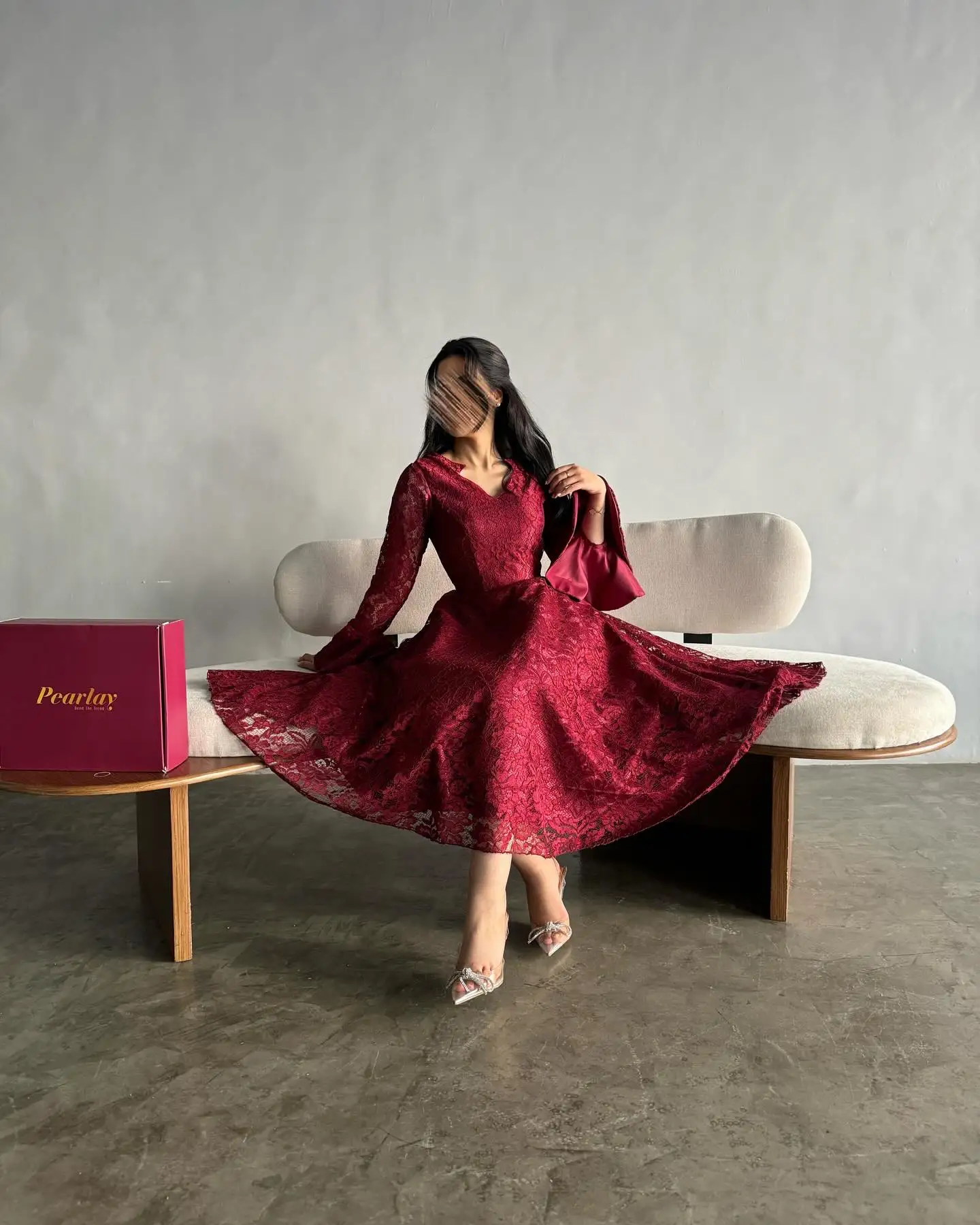 Customized Lace A-Line Flare sleeves Evening Dress V-Neck Tea Length Long Sleeves Burgundy Temperament Vestidos para mujer