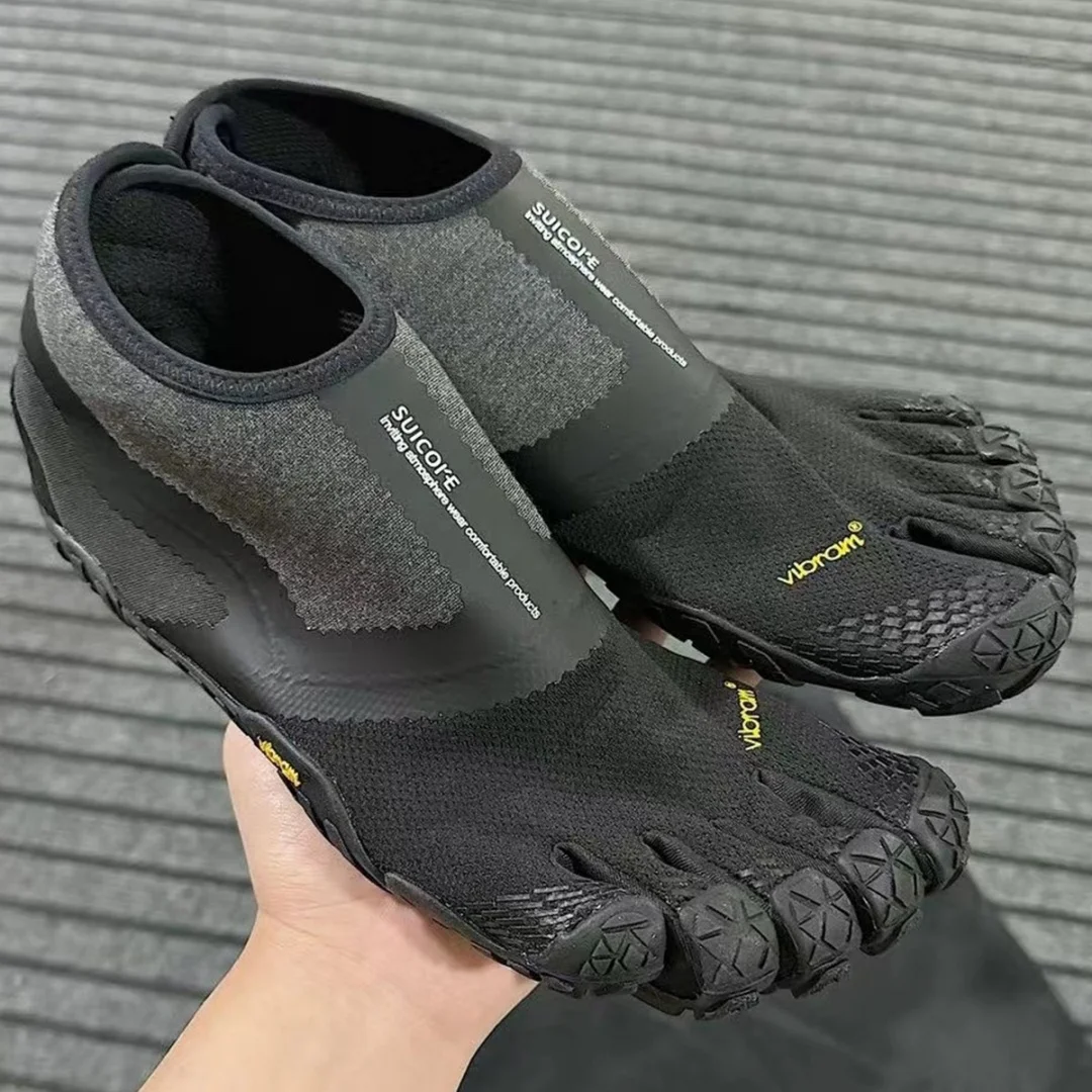 

Vibram Five Fingers Shoes Weightlifting Shoes Outdoor Hiking Walking Shoes Indoor Training Shoes Sneakers Factory Direct Sales