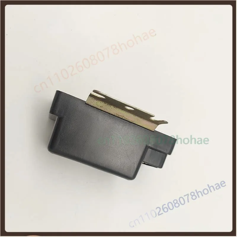 37N‑35020 Wiper Intermittent Time‑Delay Relay For Dongfeng EQ153 Truck Cab Windshield Wiper System Repair Accessory