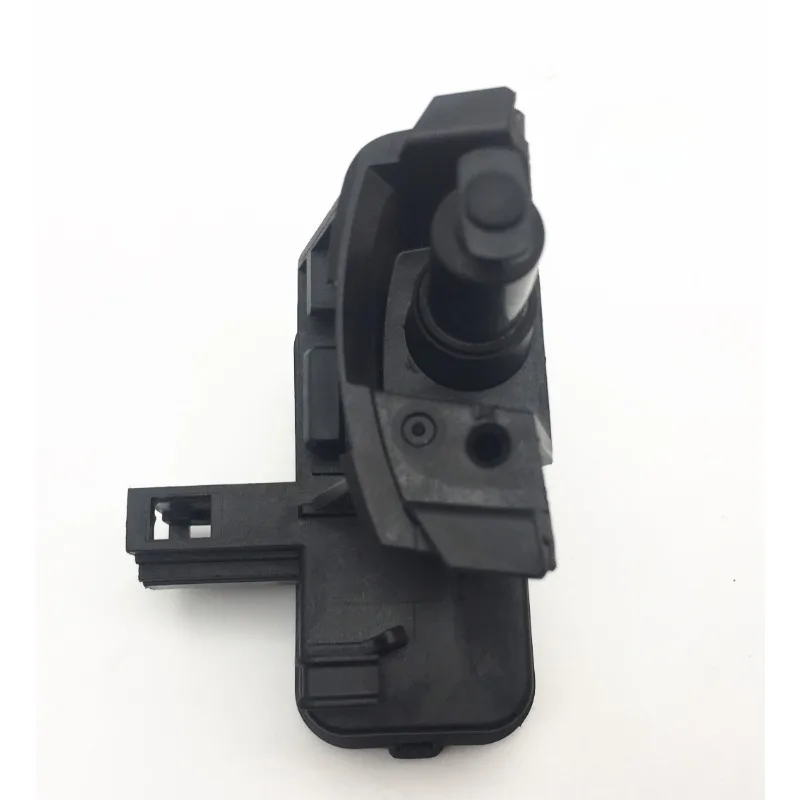 New Automobile Part Fuel Tank Cover Motors Switch Motor Closer for Skoda Yeti Octavia 2014- for Volkswagen Lamando T-Roc