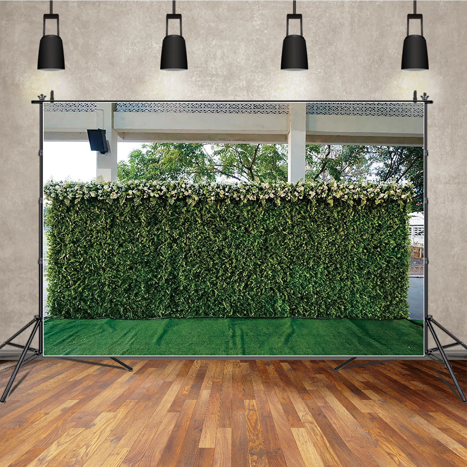 MOON.QG Fondo de fotomatón de boda globos drapeados tela flores hierba pared decoraciones de madera fondos para fotografías