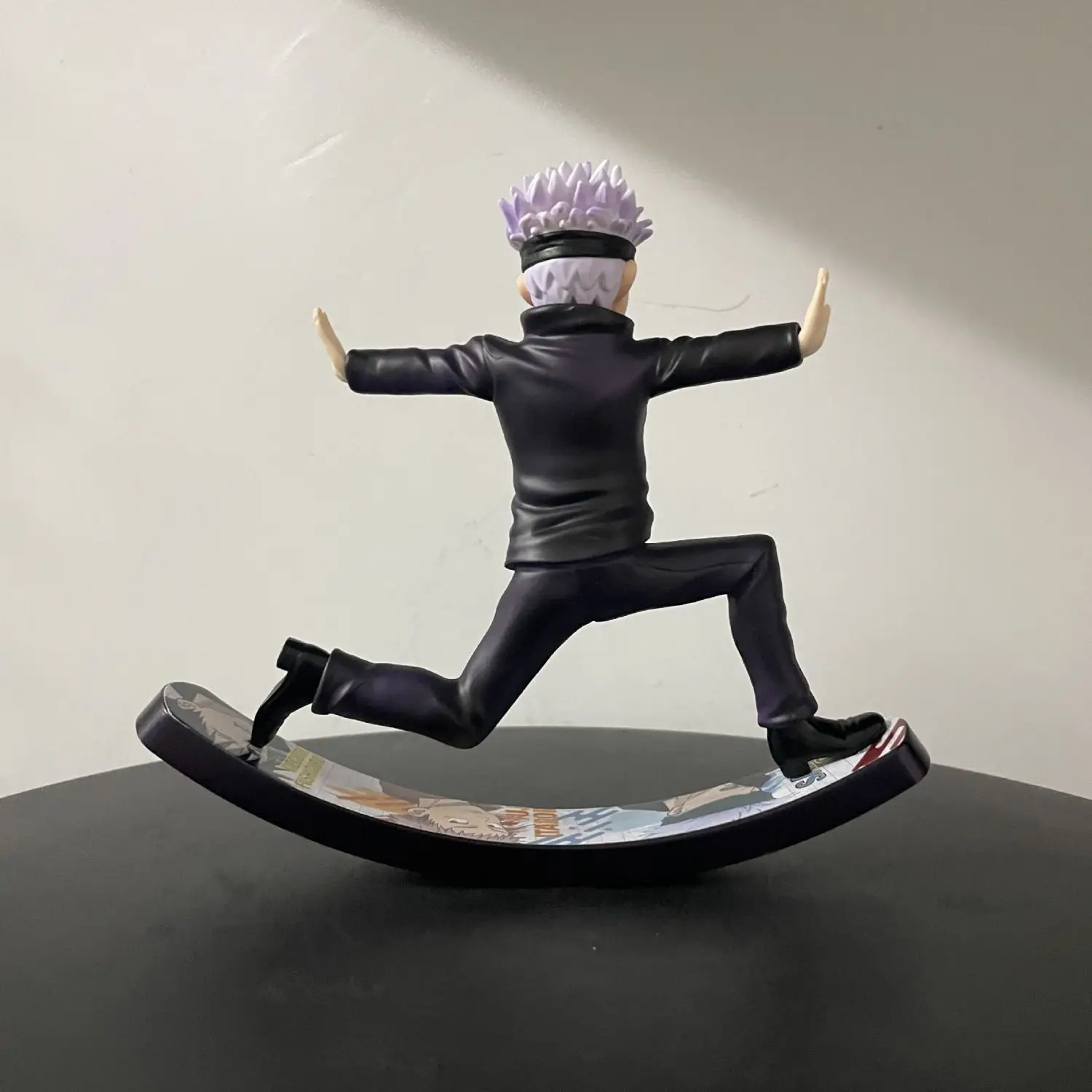 17Cm 6.6 Inch Anime Swing Gojo Satoru Actiefiguren Pvc Standbeeld Desktop Ornamen Collectie Standbeeld Model Decoratie Kamer Bureau speelgoed