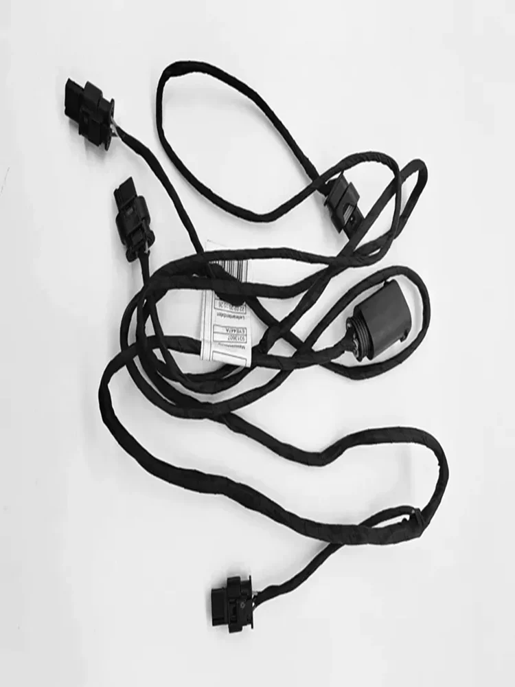 61129313607 For BMW Front Bumper Distance Densor Electric Eyeliner Speed F30 F31 3 series F32 F33 4-series