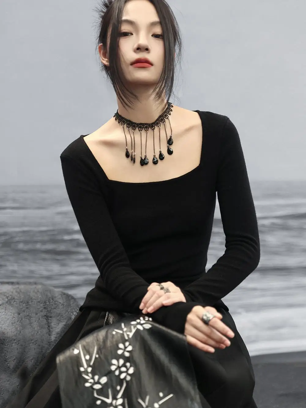 

Slim Fit Knitted Base irt Women's Square Collar Inner Wear Bla Long Sve Vintage Sle Commute Faion Nylon Fabric