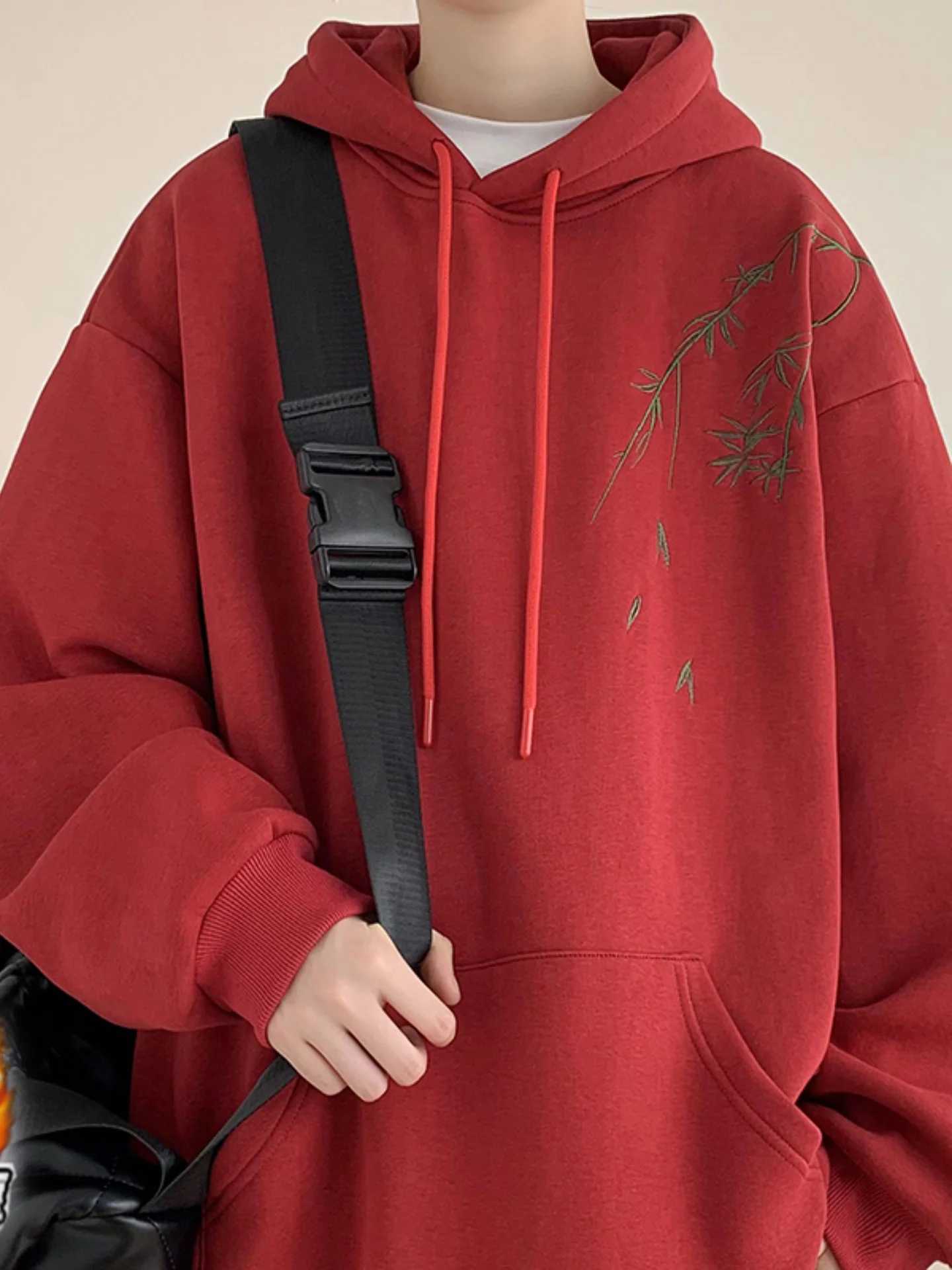 

Утепленная флисовая толстовка для мужчин: новая осенне-зимняя свободная верхняя одежда для подростков, теплая эластичная толстовка для мальчиков с принтом, не мнется