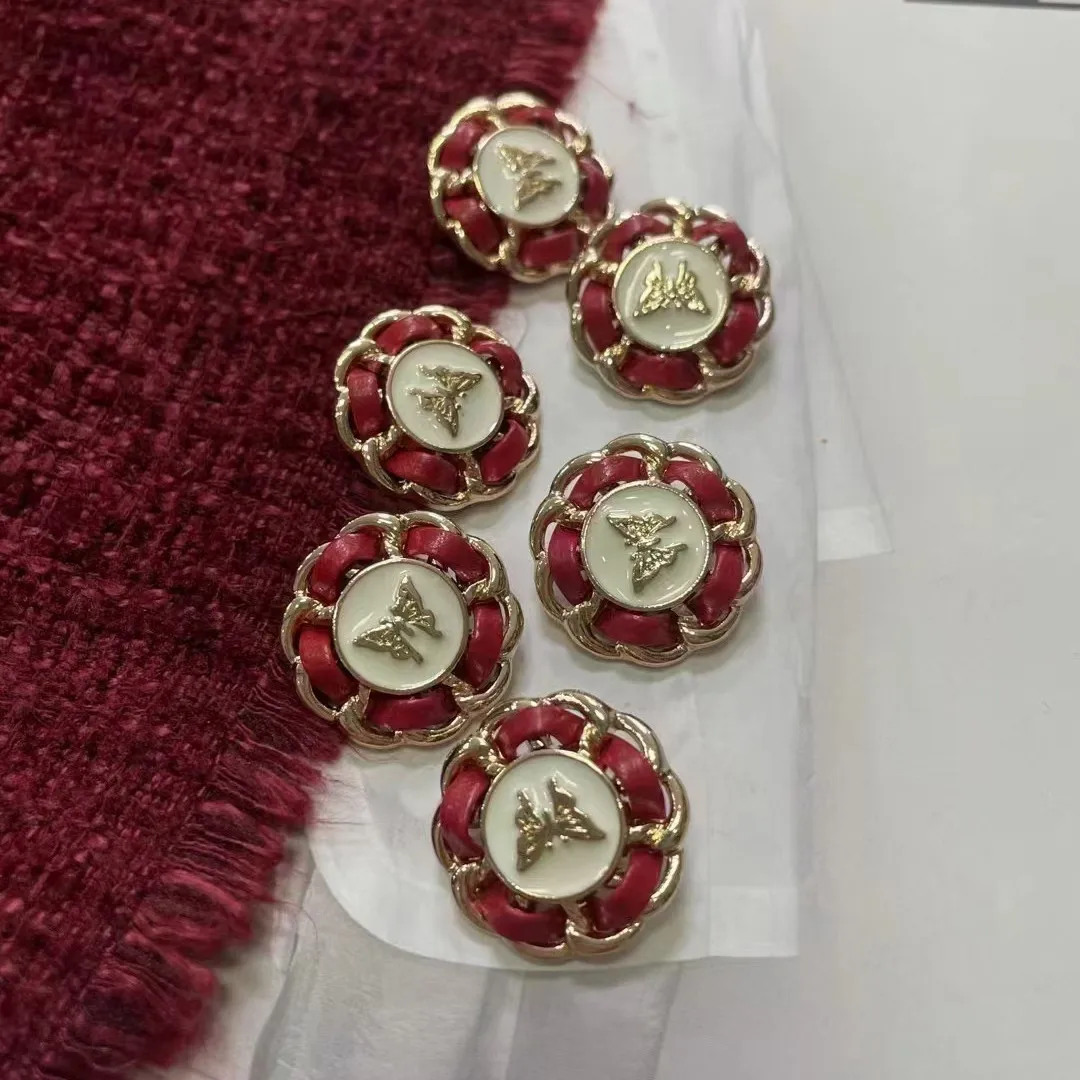 5PCS Of Leather Red Sewing Button For Luxurious Cashmere Coat,Sweater Cloth , Skirt