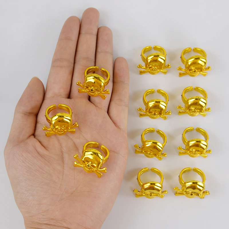 

10pc Pirate Rings Kids Pirate Decorative Rings Skull Golden Ring Birthday Gift Ring Halloween Party Decor Kids Performance Props