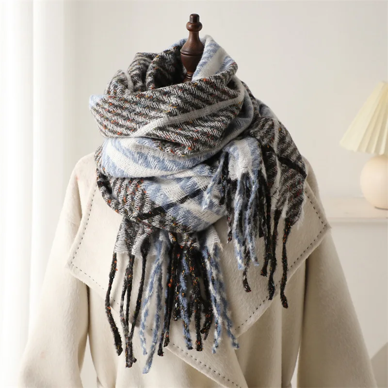 2024 New Men Women Tassel Scarf Winter Neck Warmer Imitation Cashmere Designer Scarves Female Bib Thickening Soft Shawl Matching