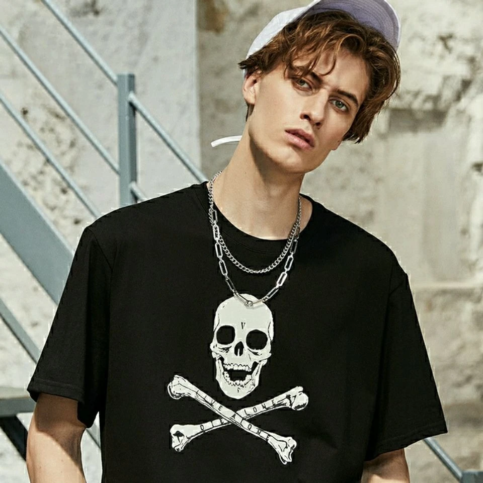 جديد القطن زوجين قصيرة الأكمام هالوين المحدودة العظام الجمجمة الكبيرة الخامس طباعة الرجال والنساء فضفاض طاقم الرقبة الأعلى