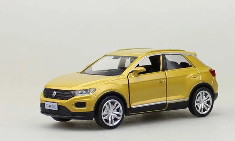 1:36 VOLKSWAGEN T-ROC SUV modello in lega macchinina 11.6cm Diecast tirare indietro collezione in metallo giocattoli per bambini regalo F344