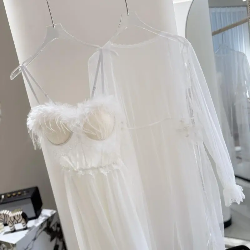 Fee Hochzeit Robe Set Braut Morgen Morgen Morgenmantel Sexy Mesh Perspektive Robe Anzug 2Pcs Spaghetti Strap Pyjamas Dessous